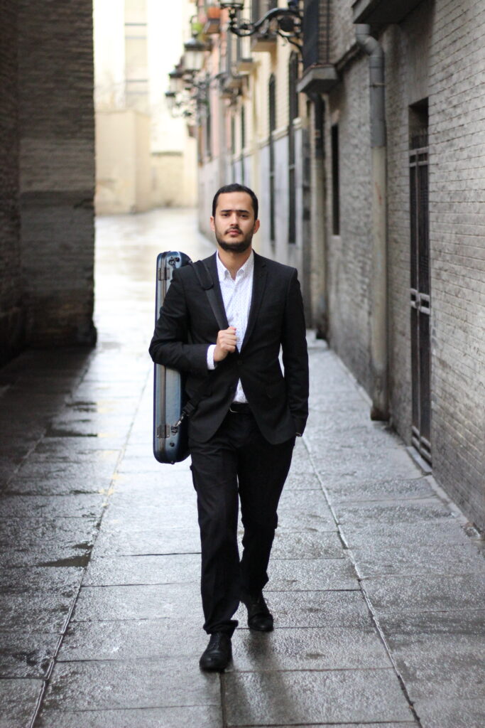 hombre con violin
